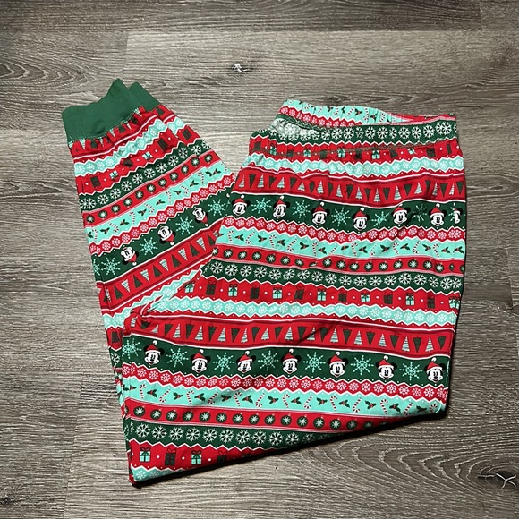 Disney Other - Disney 2x pajama bottoms‎
